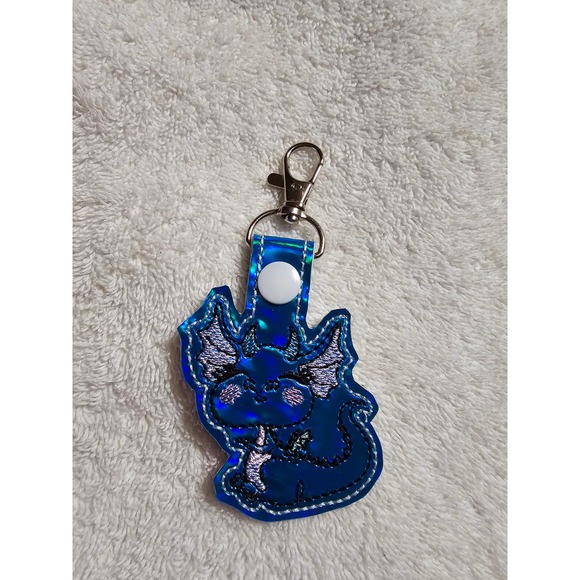 Blue Iridescent Dragon Keychain Bag Charm Purse Accessory Cute - Picture 1 of 2